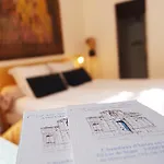 فندق مبيت وإفطار C'est Maison Bleue - A Blue In بوردو