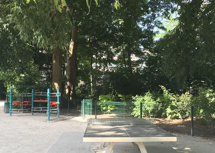 C'est Maison Bleue - A Blue In Alojamento de Acomodação e Pequeno-almoço Bordéus