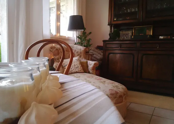 C'est Maison Bleue - A Blue In Alojamento de Acomodação e Pequeno-almoço 3*