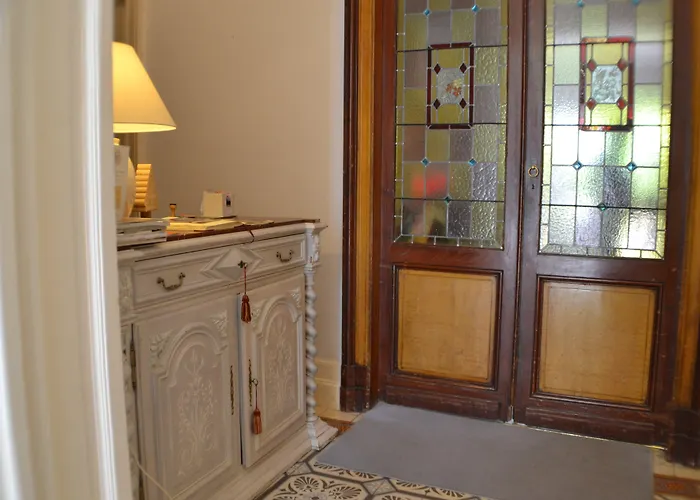 Couette-café C'est Maison Bleue - A Blue In 3*