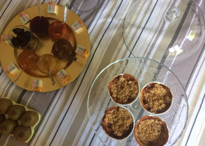 C'est Maison Bleue - A Blue In 3* Bordéus