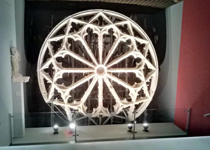 C'est Maison Bleue - A Blue In Alojamento de Acomodação e Pequeno-almoço Bordéus