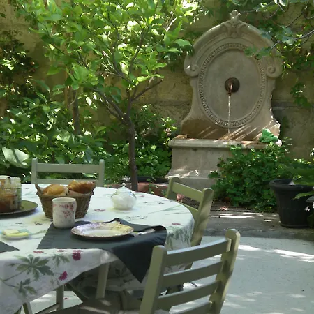 C'est Maison Bleue - A Blue In 3* בורדו