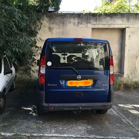 Frühstückspension C'est Maison Bleue - A Blue In 3*