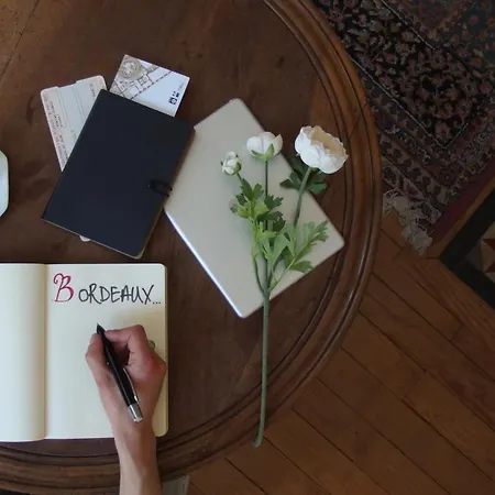 Frühstückspension C'est Maison Bleue - A Blue In