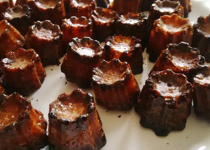 C'est Maison Bleue - A Blue In Frühstückspension Bordeaux